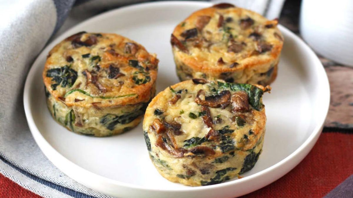 Cómo hacer flanes salados de espinaca y champiñones.