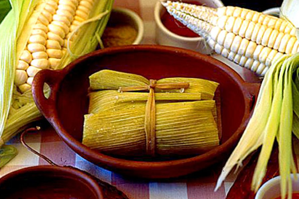 Cómo hacer humita en chala con la receta de Dolli Irigoyen