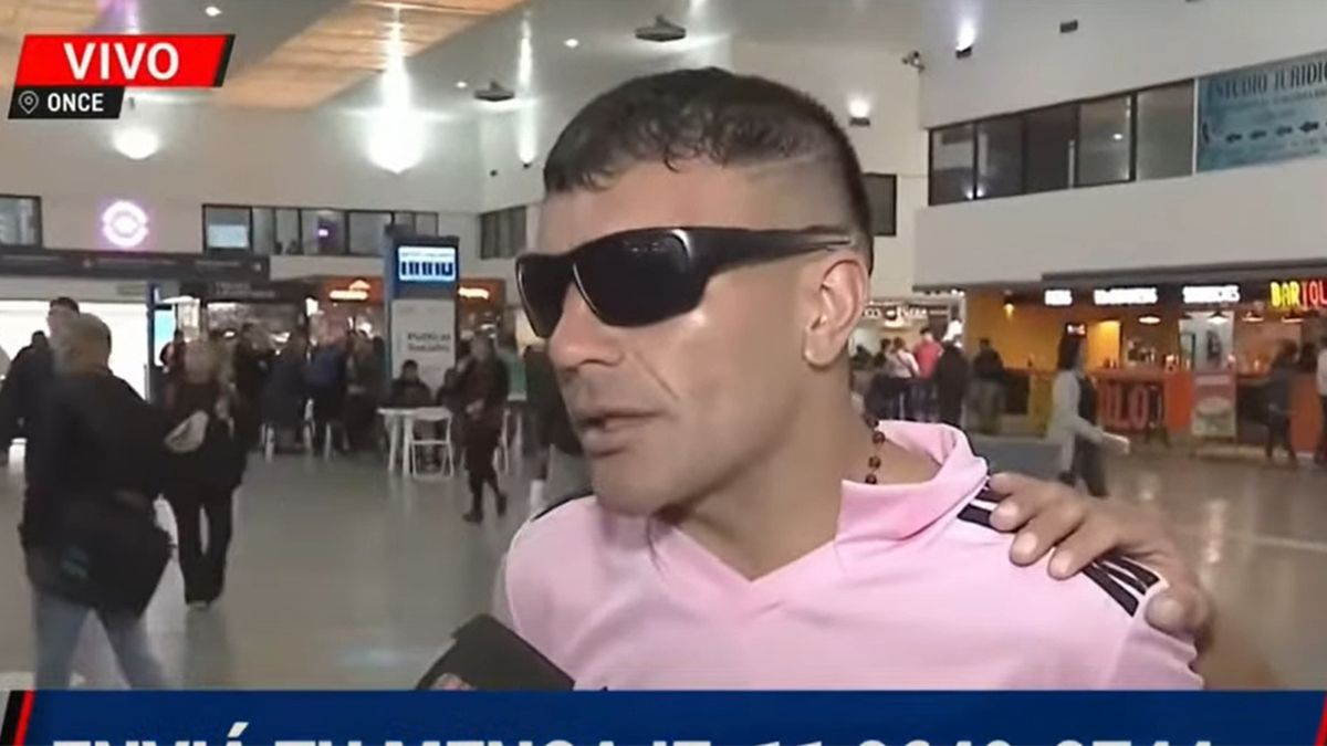 El hoy detenido se hizo conocido tras una entrevista en una estación de trenes de Once, en ciudad de Buenos Aires. El hoy detenido se hizo conocido tras una entrevista en una estación de trenes de Once, en ciudad de Buenos Aires.