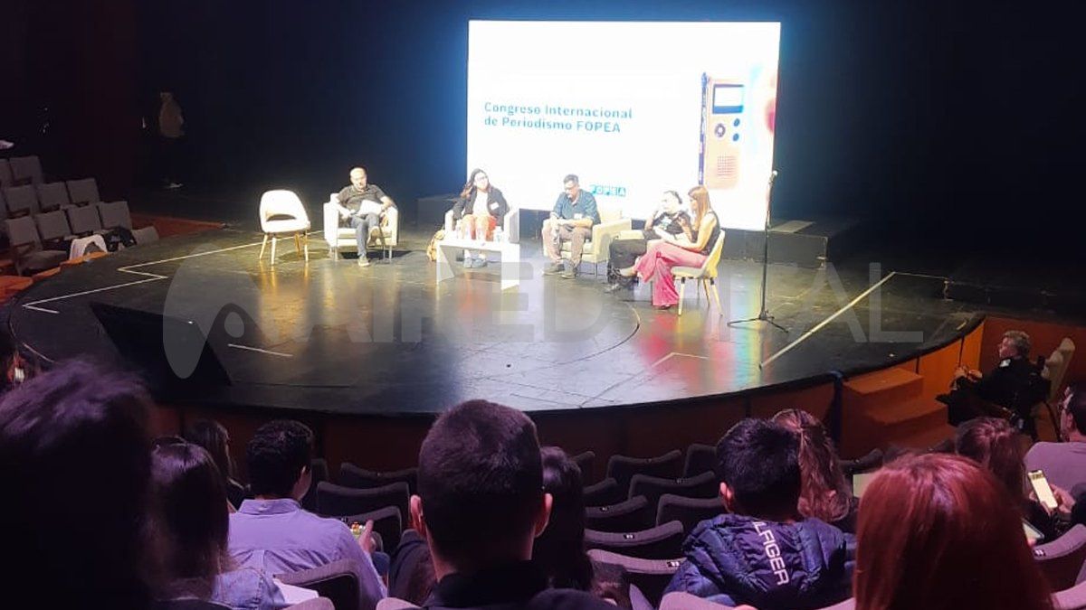Germán de los Santos representó a AIRE en el congreso anual de FOPEA durante el panel “Periodismo en peligro: narcocriminalidad en Latinoamérica”.