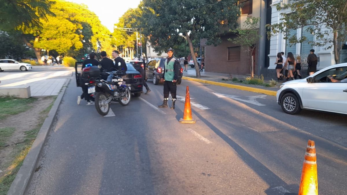 Los controles en la Costanera Oeste durante la madrugada de Navidad dejaron un saldo favorable. 