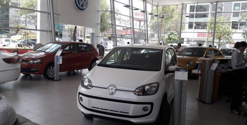 El Gobierno prepara un plan para subsidiar la compra de autos 0KM