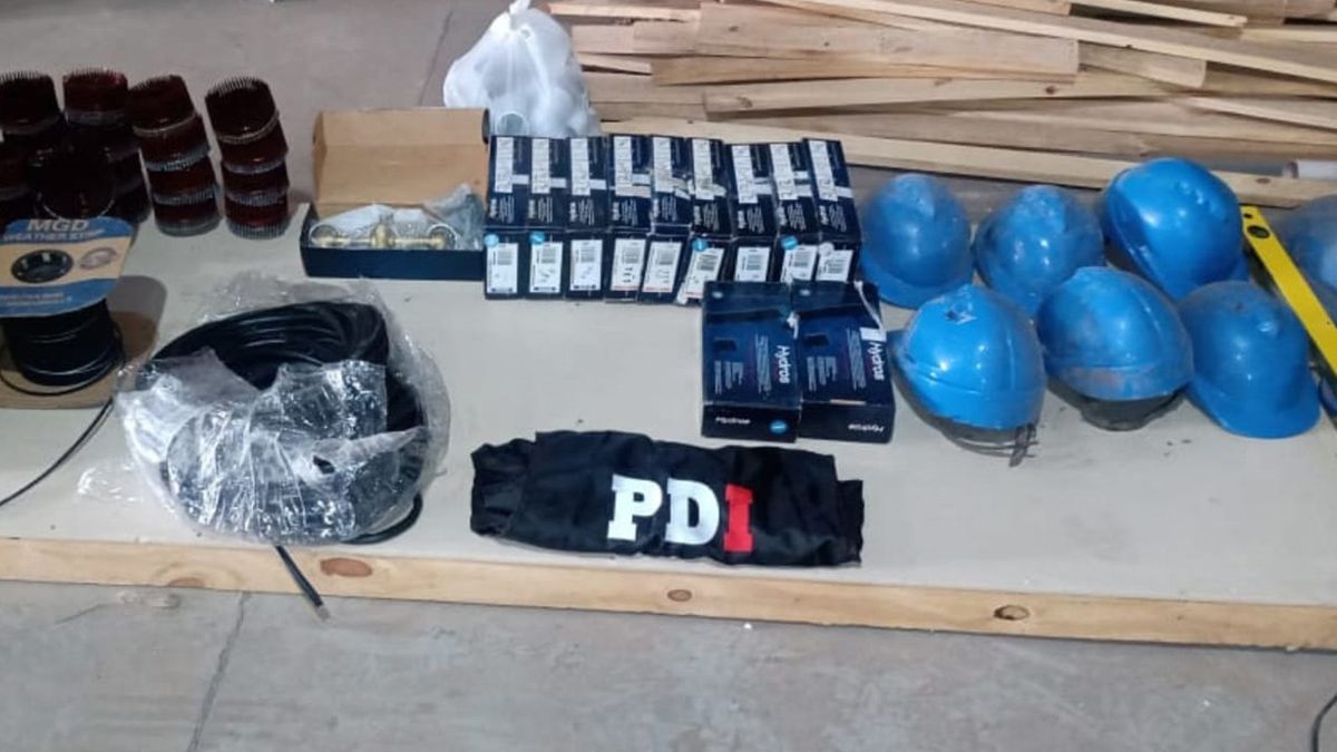 Se realizaron tres allanamientos en el marco de una investigaci&oacute;n. Los operativos se llevaron a cabo en Gral. L&oacute;pez a la 3900, Cruz Roja Argentina al 1800 y un galp&oacute;n situado en Av. Blas Parera al 10.400.&nbsp;