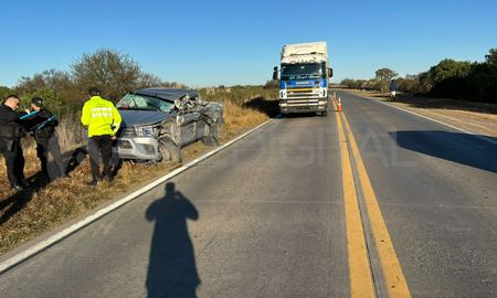 La ruta nacional 11 se encuentra en muy mal estado y los accidentes de tránsito son cada vez más frecuentes. La ruta nacional 11 se encuentra en muy mal estado y los accidentes de tránsito son cada vez más frecuentes.