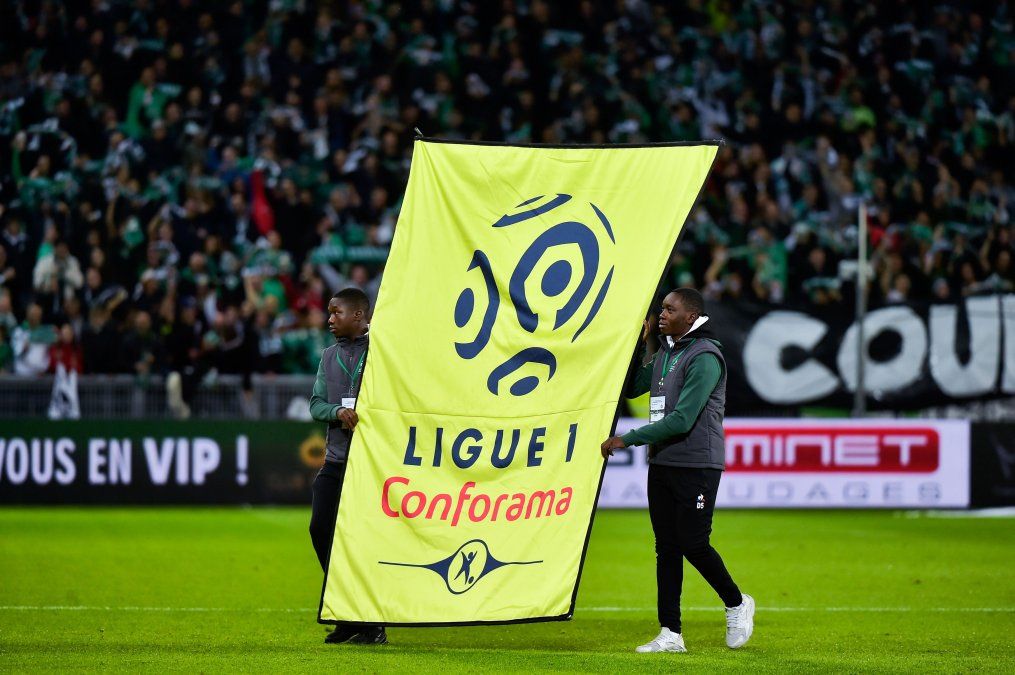 La Ligue 1 decidi&oacute; suspender los descensos en la temporada actual -inconclusa por la pandemia- por considerarlos injustos para los equipos m&aacute;s complicados.