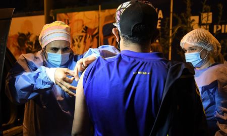 Aire de Santa Fe | Vacunación personas en situación de calle.jpg