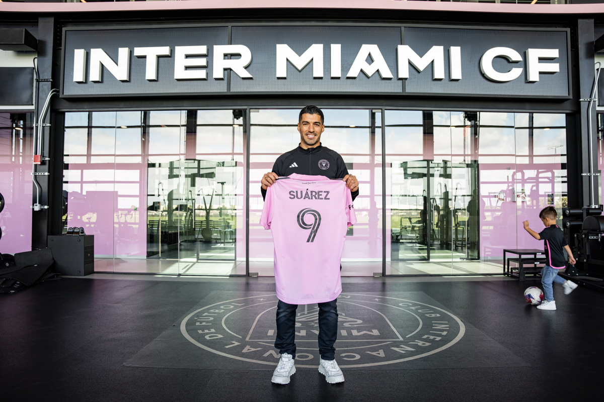 La camiseta 9 usará Luis Suárez en Inter Miami. La camiseta 9 usará Luis Suárez en Inter Miami.