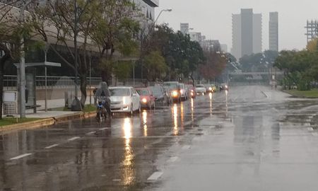 El pronóstico del tiempo anuncia probables lluvias y tormentas este jueves. El pronóstico del tiempo anuncia probables lluvias y tormentas este jueves.