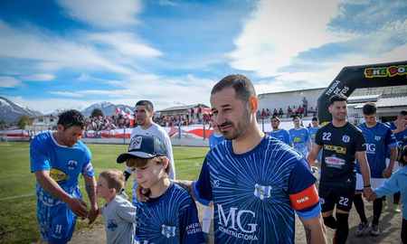 Rodrigo Mora decidió regresar al fútbol. Rodrigo Mora decidió regresar al fútbol.