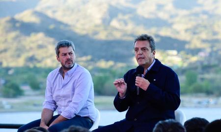 El ministro y candidato Sergio Massa hizo el anuncio este lunes desde la localidad de Potrero de los Funes, en la provincia de San Luis. El ministro y candidato Sergio Massa hizo el anuncio este lunes desde la localidad de Potrero de los Funes, en la provincia de San Luis.