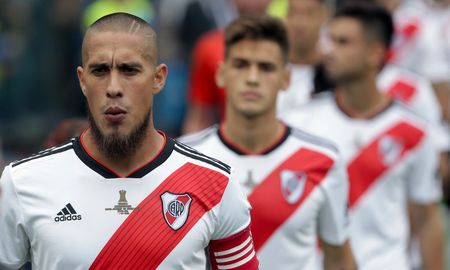 Jonatan Maidana se realiza la revisión médica este sábado y luego firmará el contrato para concretar su retorno a River. Jonatan Maidana se realiza la revisión médica este sábado y luego firmará el contrato para concretar su retorno a River.
