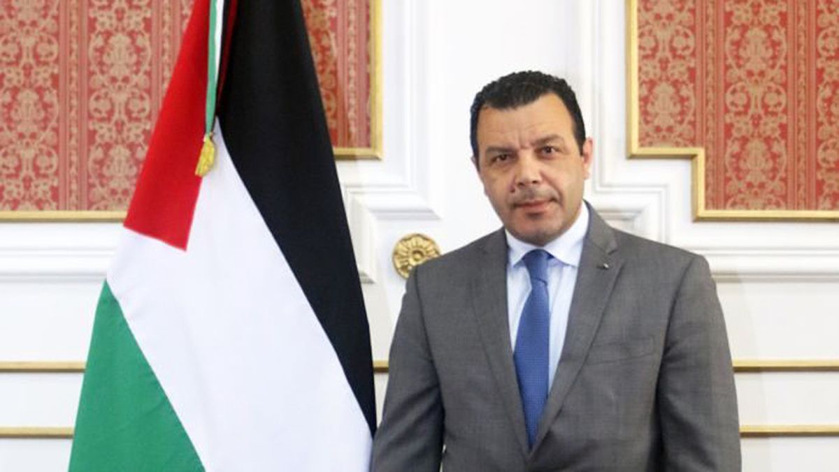 Riyad Alhalabi es representante de la embajada de Palestina en Argentina. Riyad Alhalabi es representante de la embajada de Palestina en Argentina.