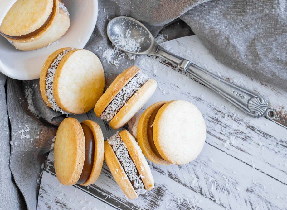 Cómo Hacer Alfajorcitos De Maicena Con Mucho Dulce De Leche