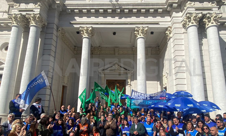 Reforma previsional: los gremios quieren reunirse con los senadores ante de que se trate el proyecto Reforma previsional: los gremios quieren reunirse con los senadores ante de que se trate el proyecto