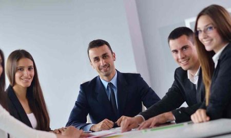 La rotación en mandos medios y ejecutivos es un signo laboral que avanza de forma creciente en la Argentina y en la región. La rotación en mandos medios y ejecutivos es un signo laboral que avanza de forma creciente en la Argentina y en la región.