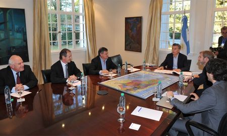 inundaciones: lifschitz participo de una reunion con macri inundaciones: lifschitz participo de una reunion con macri