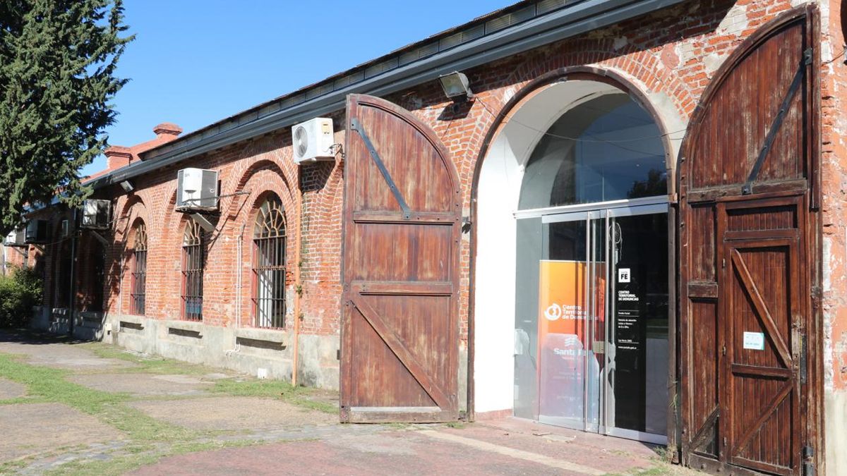 Centro Territorial de Denuncias en la ciudad de Santa Fe (Las Heras 2883)