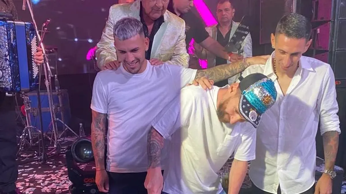 Antonela Rocuzzo disfrutó de la fiesta de Lionel Messi junto a sus amigas.