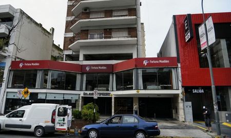 millonario robo a una pareja de adultos mayores en pleno centro de rosario millonario robo a una pareja de adultos mayores en pleno centro de rosario