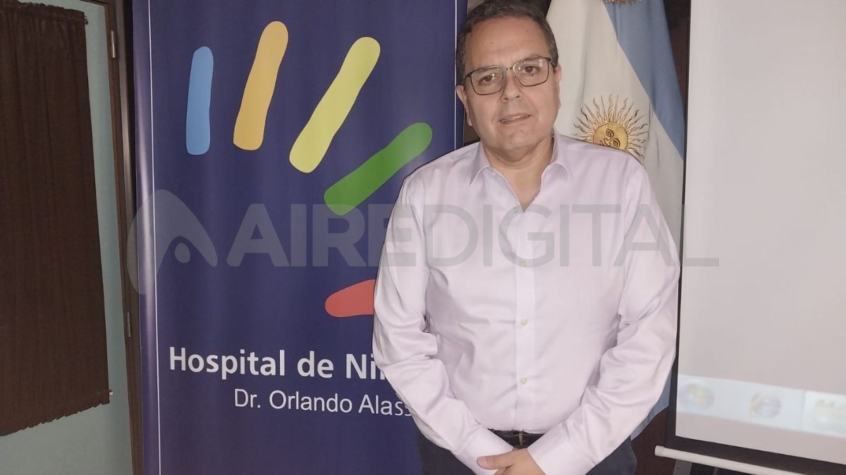 Rodolfo Moreno, presidente de la Sociedad Argentina de Pediatría, en el Hospital de Niños de la ciudad de Santa Fe.