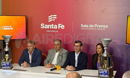 El fin de semana de Carnaval, se celebrará en Santa Fe la Copa ciudad de Santa Fe, torneo de Hockey que reúne a miles de jugadores y figuras nacionales. El fin de semana de Carnaval, se celebrará en Santa Fe la Copa ciudad de Santa Fe, torneo de Hockey que reúne a miles de jugadores y figuras nacionales.