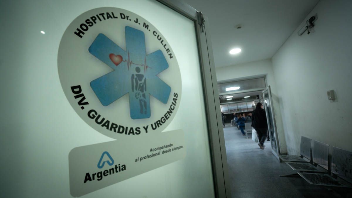 La mujer fue derivada al Hospital Cullen tras el accidente y no presentaba problemas respecto a su embarazo.