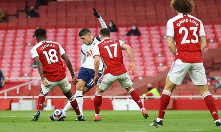 El gol de Erik Lamela, del Tottenham, ante el Arsenal fue elegido como el mejor de la pasada temporada de la Premier League. El gol de Erik Lamela, del Tottenham, ante el Arsenal fue elegido como el mejor de la pasada temporada de la Premier League.