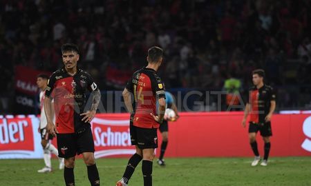 Por las lluvias, Colón suspendió su primer amistoso de pretemporada ante Atlético de Rafaela. Por las lluvias, Colón suspendió su primer amistoso de pretemporada ante Atlético de Rafaela.