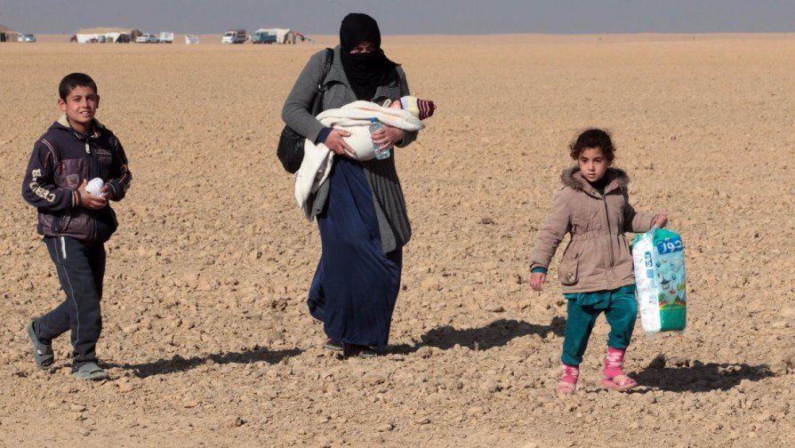 Más de 103.000 civiles desplazados de Mosul, Irak