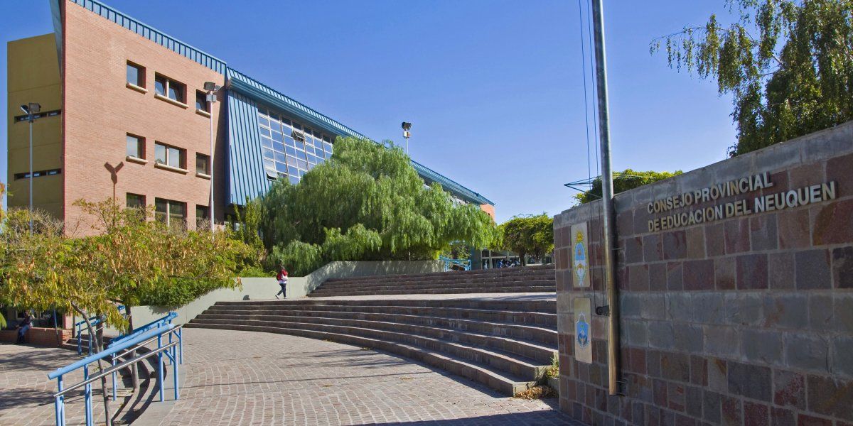 Sede del Consejo Provincial de Educaci&oacute;n de Neuqu&eacute;n