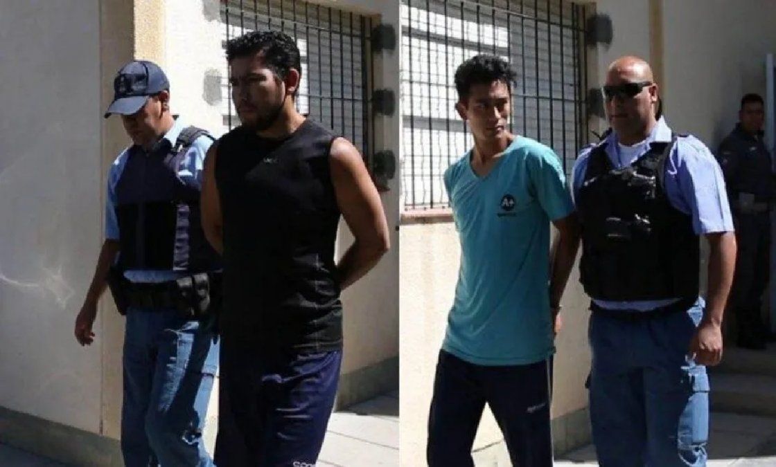 Los dos hermanos en el momento en que fueron detenidos por la policía