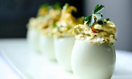 Cómo hacer claras de huevo rellenas: la deliciosa receta de Dolli Irigoyen Cómo hacer claras de huevo rellenas: la deliciosa receta de Dolli Irigoyen