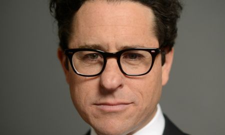 j. j. abrams prepara una pelicula y una serie de liga de la justicia oscura j. j. abrams prepara una pelicula y una serie de liga de la justicia oscura