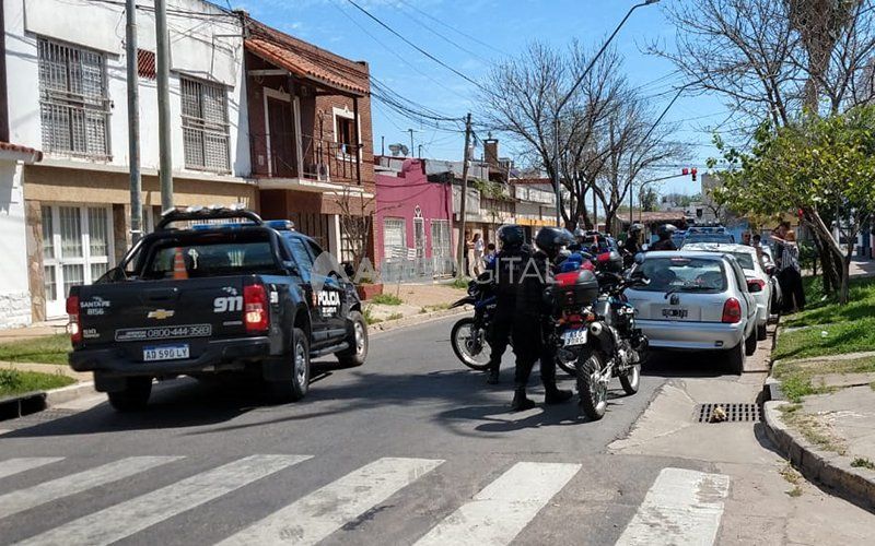 Acusaron de dos asaltos al agente “Poliladron” detenido por un violento robo en barrio Mariano Comas