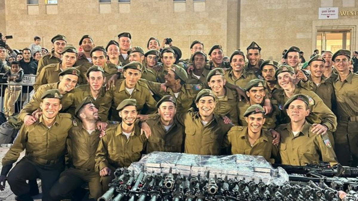 Tomás Steizel, quien jugaba en Atlanta, se mudó a Israel con su familia. Tomás Steizel, quien jugaba en Atlanta, se mudó a Israel con su familia.