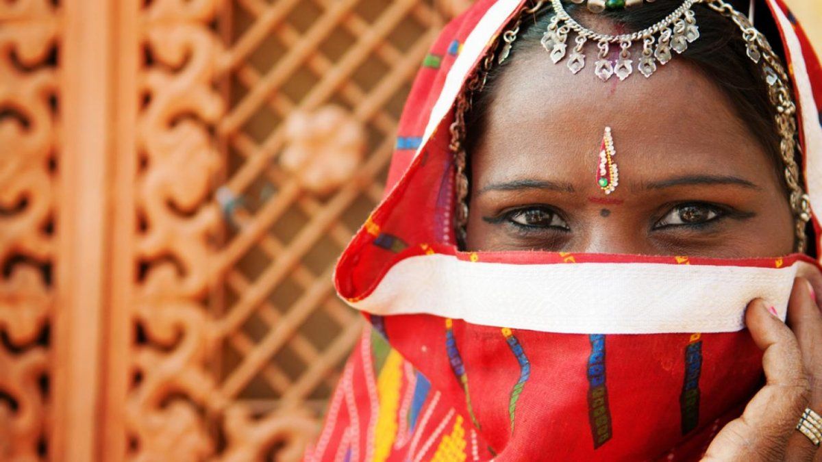 Una poeta india analfabeta creó su propio sistema de escritura para preservar su obra.