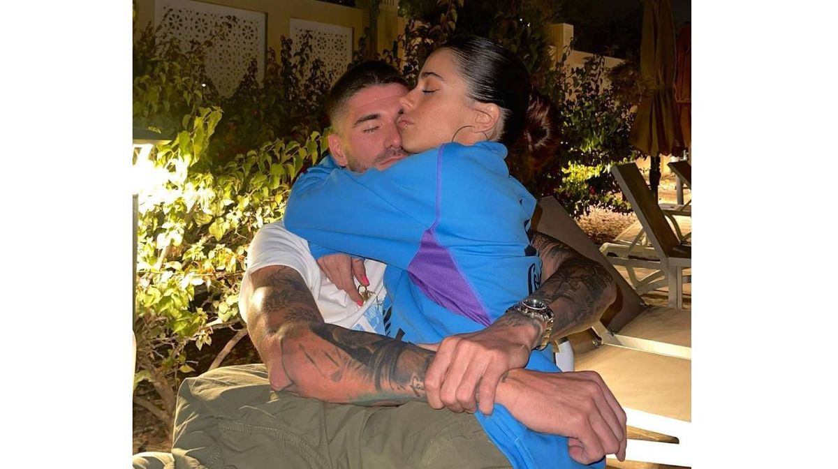 Rodrigo De Paul y Tini Stoessel se habían visto en Qatar.