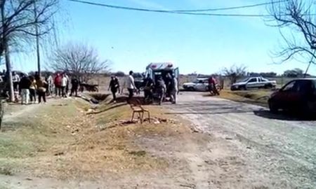 La trágica escena se vivió en el barrio Las Plumas de Alcorta. La trágica escena se vivió en el barrio Las Plumas de Alcorta.