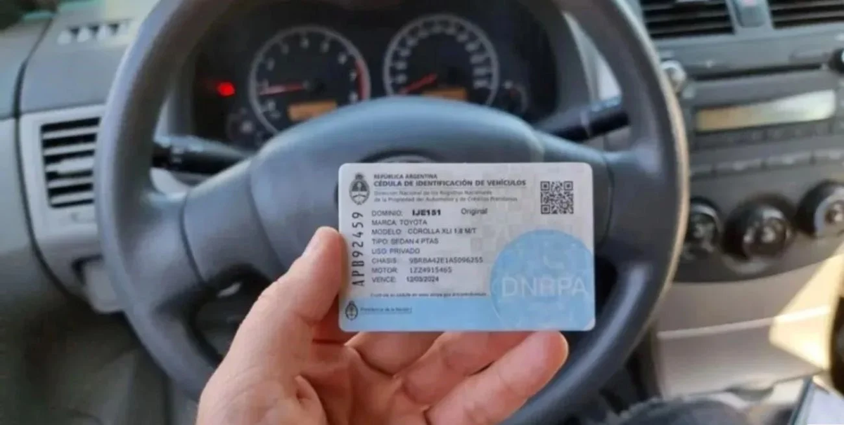 Chau cédula azul: el truco para seguir usando las tarjetas ya emitidas