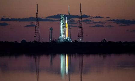 A finales de agosto, la Nasa lanzará la primera misión a la Luna, sin humanos aún, para realizar pruebas del cohete y la nave. A finales de agosto, la Nasa lanzará la primera misión a la Luna, sin humanos aún, para realizar pruebas del cohete y la nave.