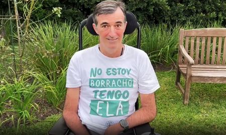 El ex senador padece Esclerosis Lateral Amiotrófica (ELA). El ex senador padece Esclerosis Lateral Amiotrófica (ELA).