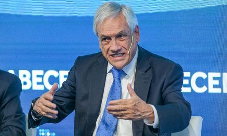 Sebastián Piñera murió después de que el helicóptero que piloteaba capotara Sebastián Piñera murió después de que el helicóptero que piloteaba capotara