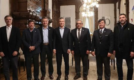 reunion de la mesa de enlace con el presidente reunion de la mesa de enlace con el presidente