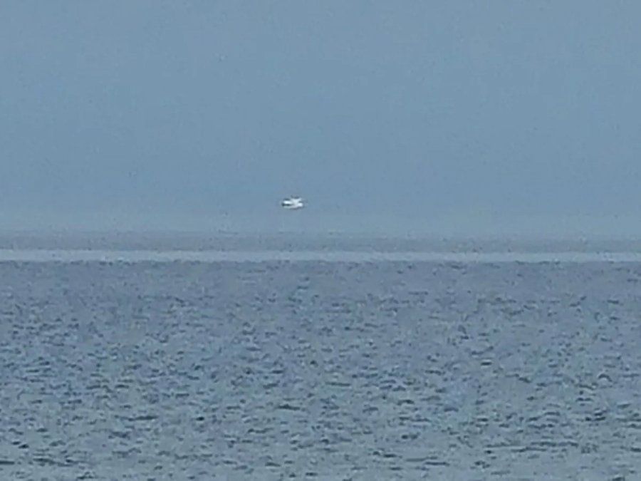 Reportan el avistaje de una enorme nave con forma circular en Uruguay