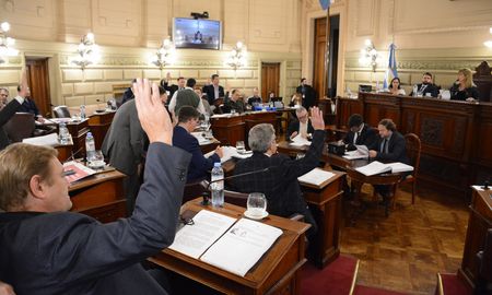 La Cámara de Senadores dio media sanción al presupuesto 2023. La Cámara de Senadores dio media sanción al presupuesto 2023.