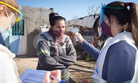 Las cifras de coronavirus en Argentina rompieron la barrera de los 1.000. Las cifras de coronavirus en Argentina rompieron la barrera de los 1.000.