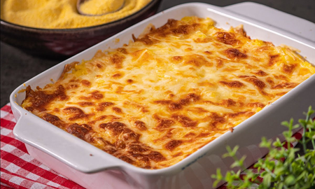 Pastel de polenta y carne: la receta sencilla y rápida con pocos ingredientes para sorprender a la familia Pastel de polenta y carne: la receta sencilla y rápida con pocos ingredientes para sorprender a la familia