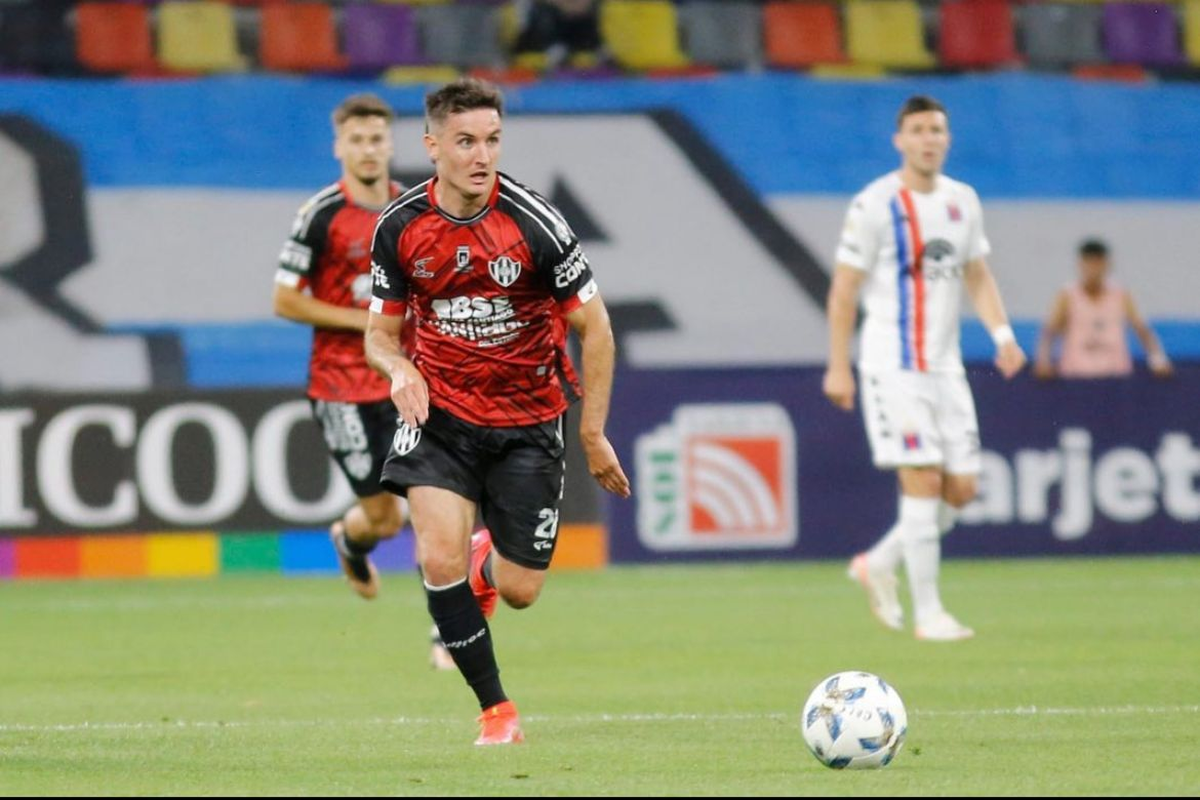 Unión lo quiere de regreso y anunció que se va de su club: Me toca despedirme...