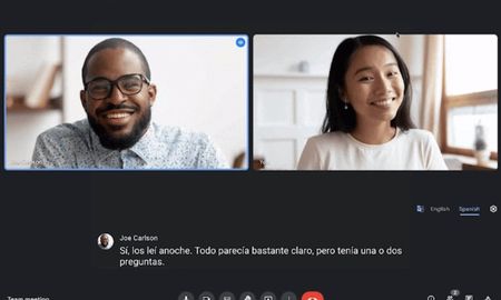 Google Meet incluye en su versión beta la nueva función de traducción automática. Google Meet incluye en su versión beta la nueva función de traducción automática.