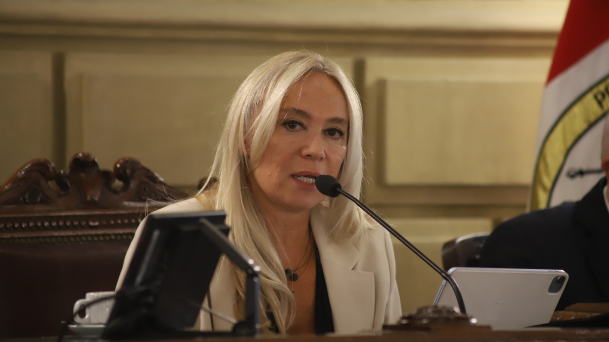 La funcionaria cuestion&oacute; la decisi&oacute;n de la Corte Suprema de Justicia santafesina y reclam&oacute; la apertura de una instancia de di&aacute;logo.